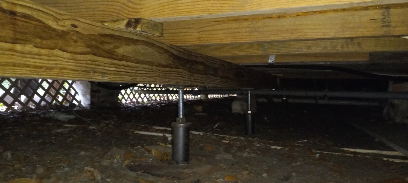 Crawl space repairs service contractor in Florida