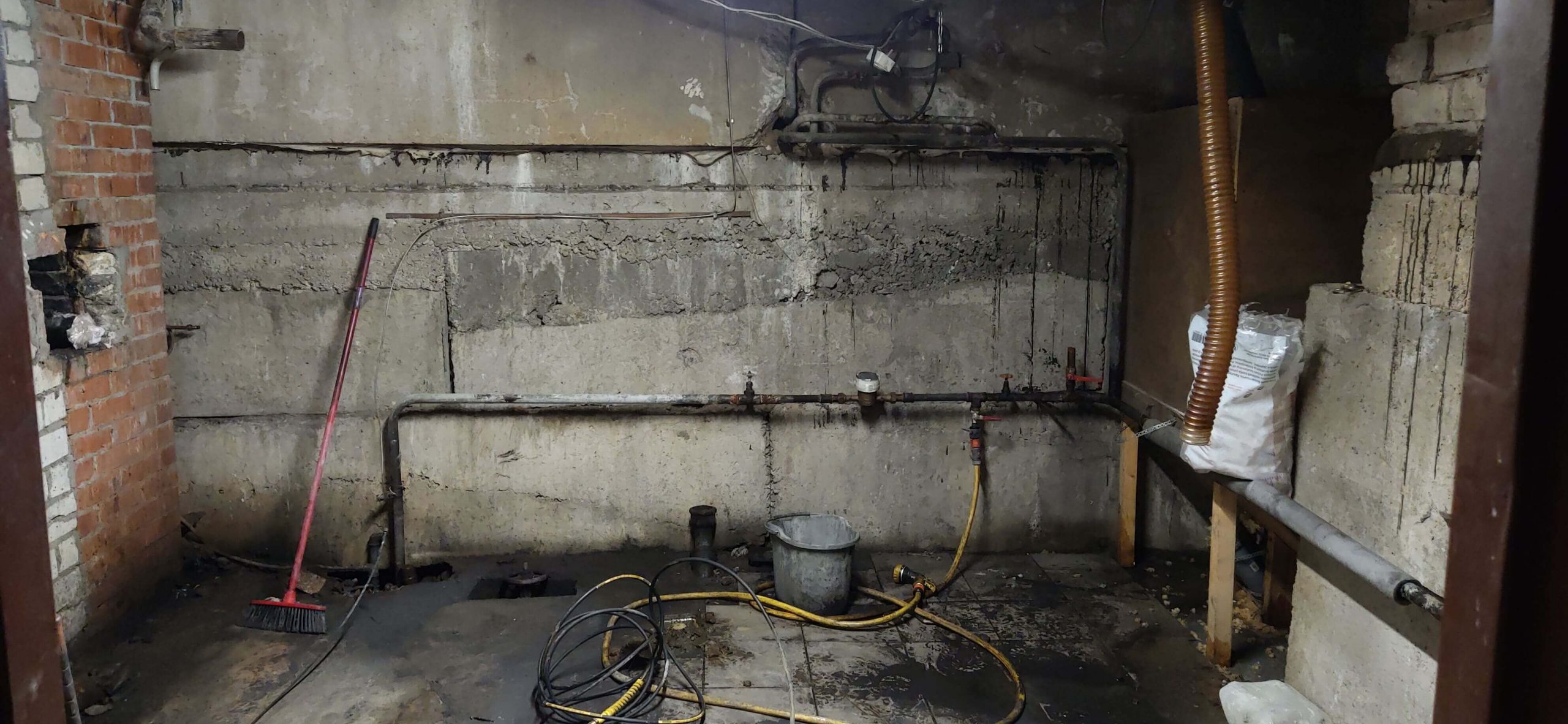 Waterproofing Solutions to Protect Your Basement Against Water Damage.